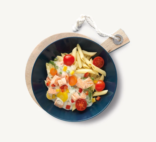 Penne mit Lachs Schulverpflegung Penne mit Lachs Schulverpflegung